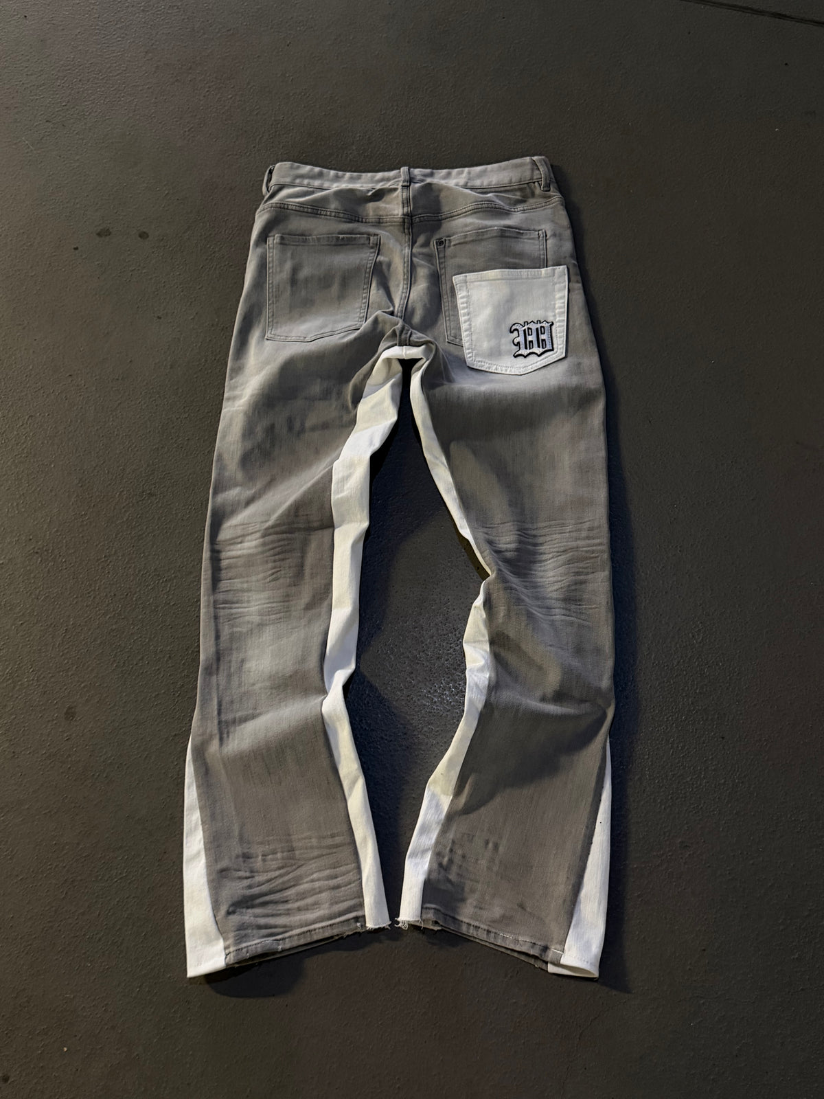 Flared Jeans Panel – Khaki/White